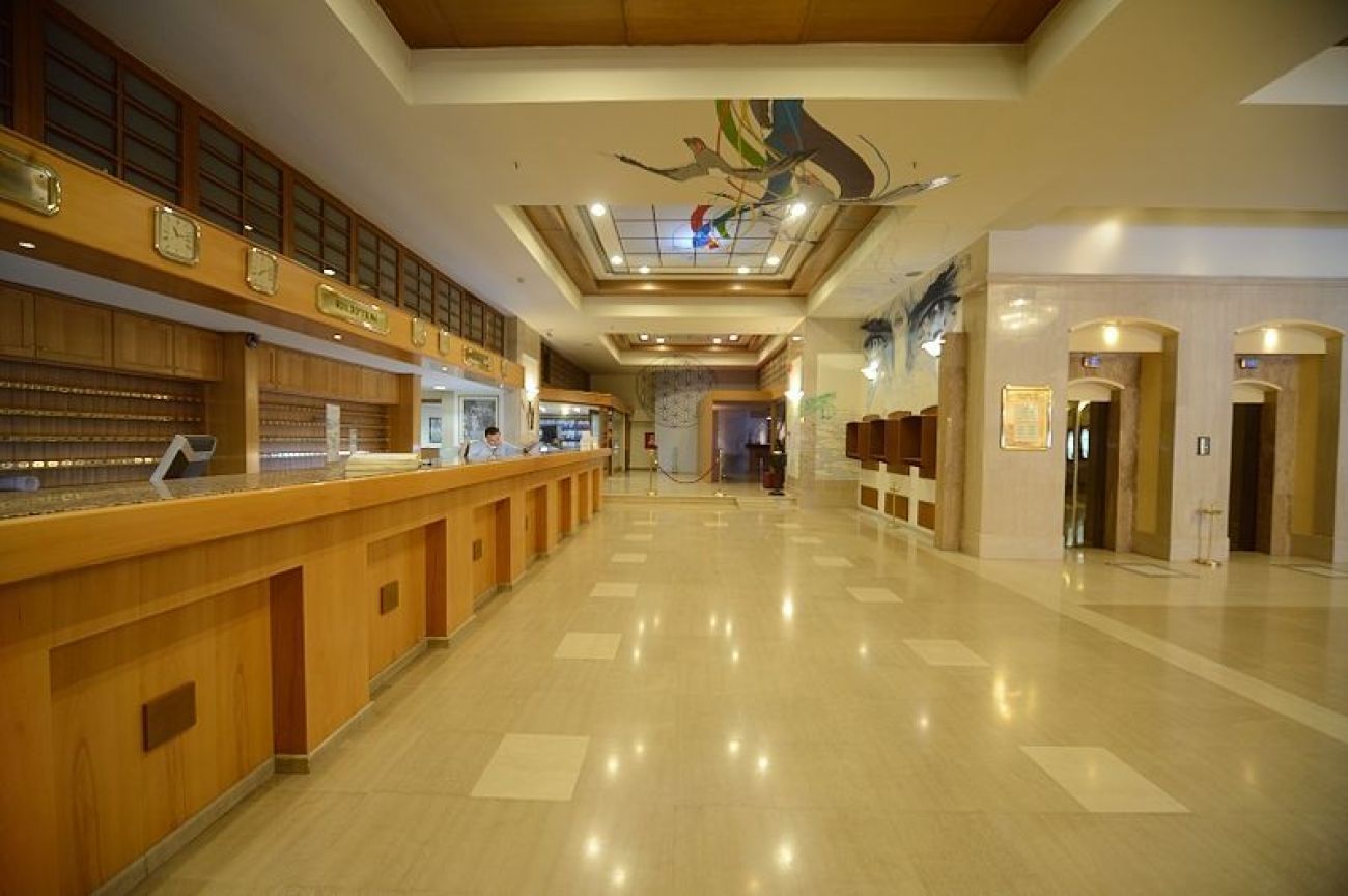 Capsis Hotel Thessaloniki 4*