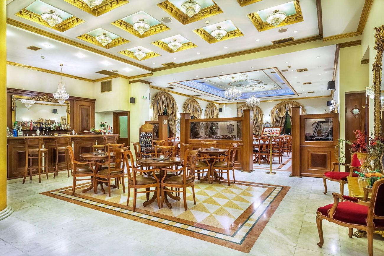 A. D. Imperial Palace 4*