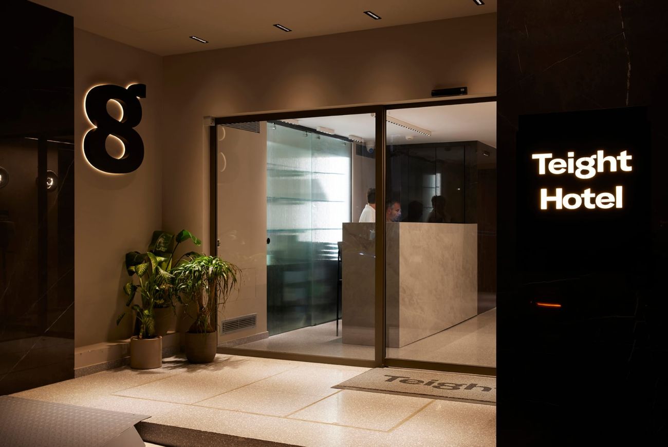 Teight Hotel Thessaloniki 4*