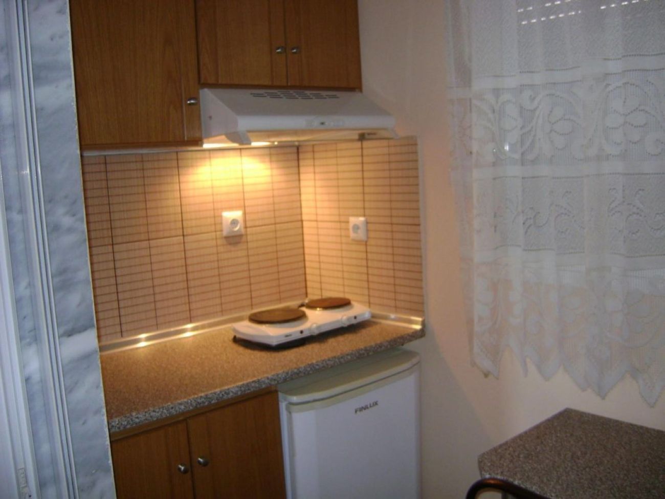 Markos Studios 3*