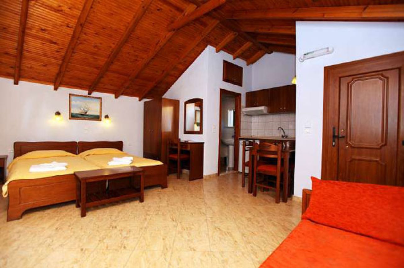 Castle Pontos Hotel 2*