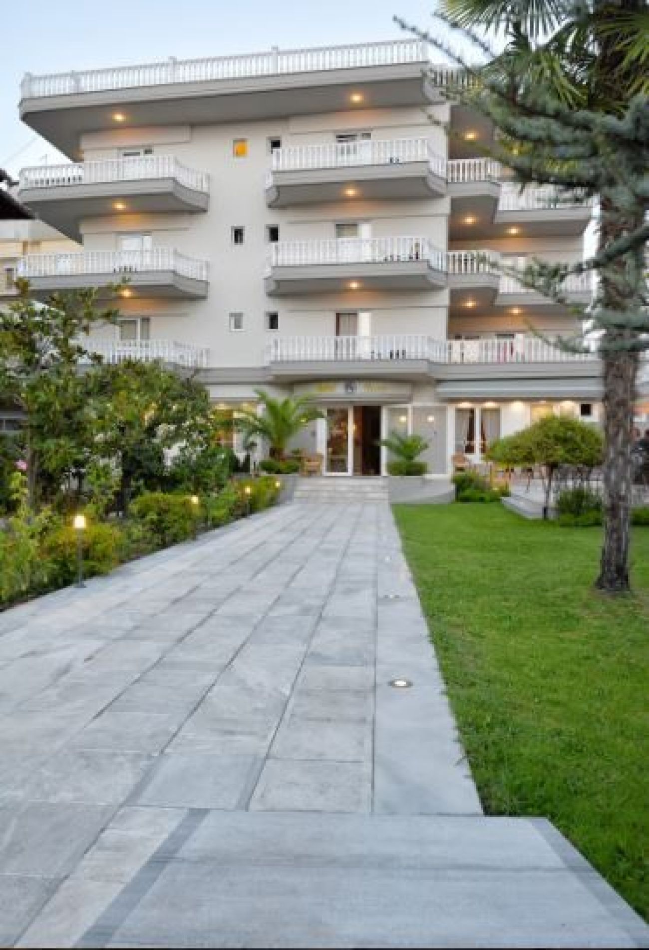 Ioni Hotel Pieria 3*