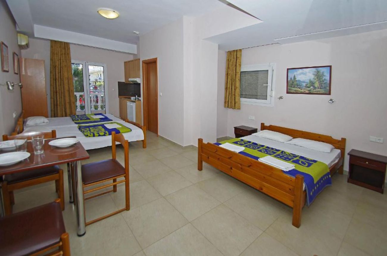 Villa Alasitas 2*