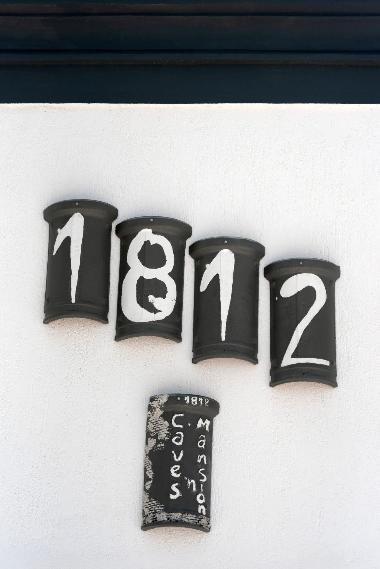 1812 Caves 'n Mansion