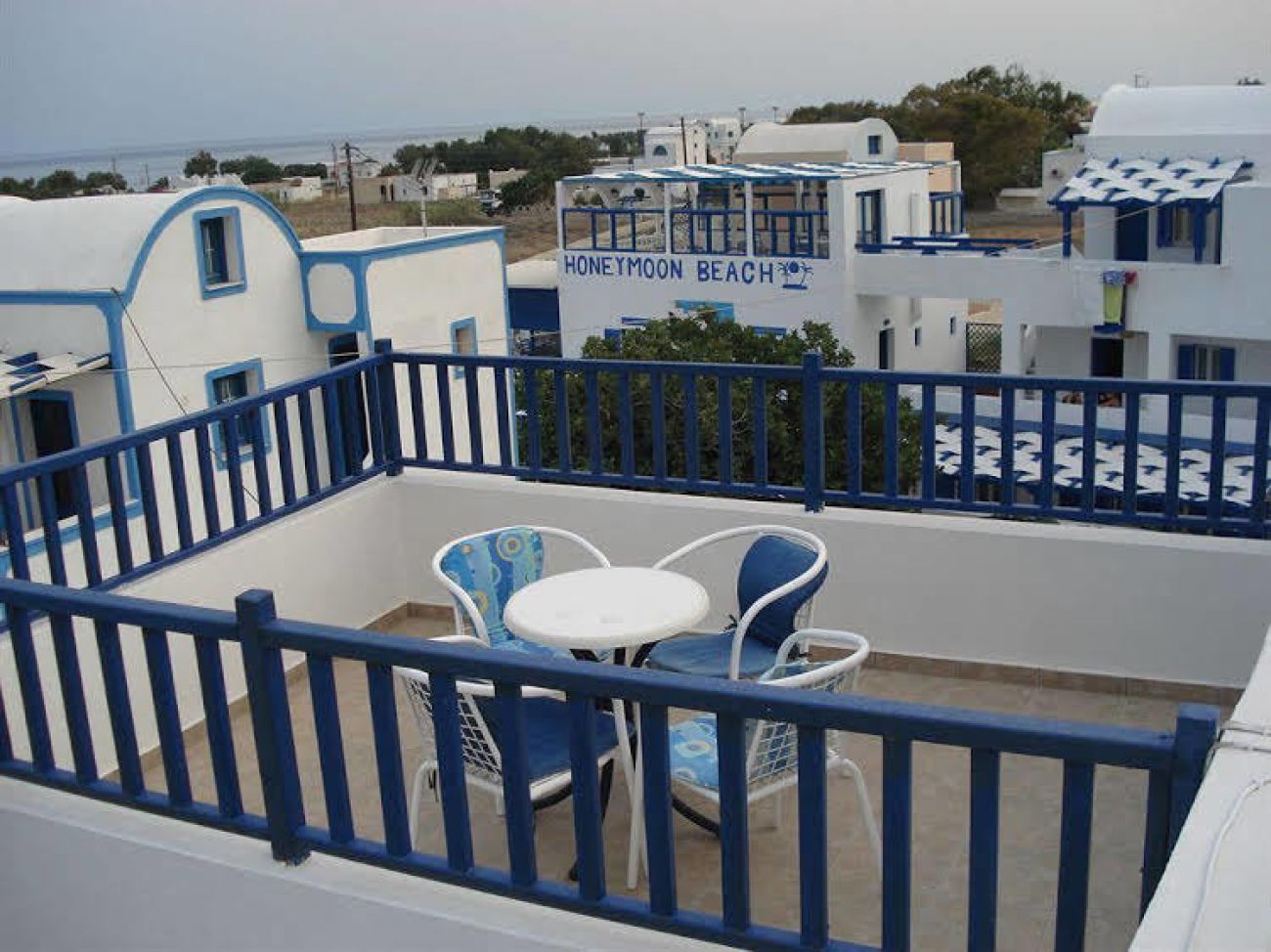 Honeymoon Beach Studios