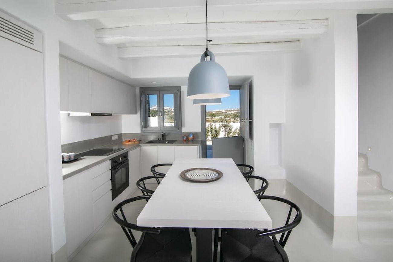 Philosophia Luxury Villa 4*