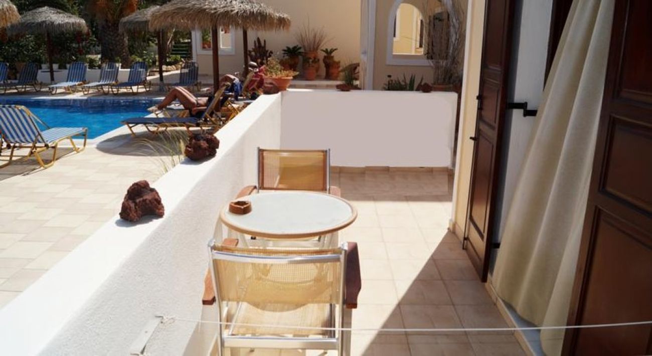 Villa Angira 2*