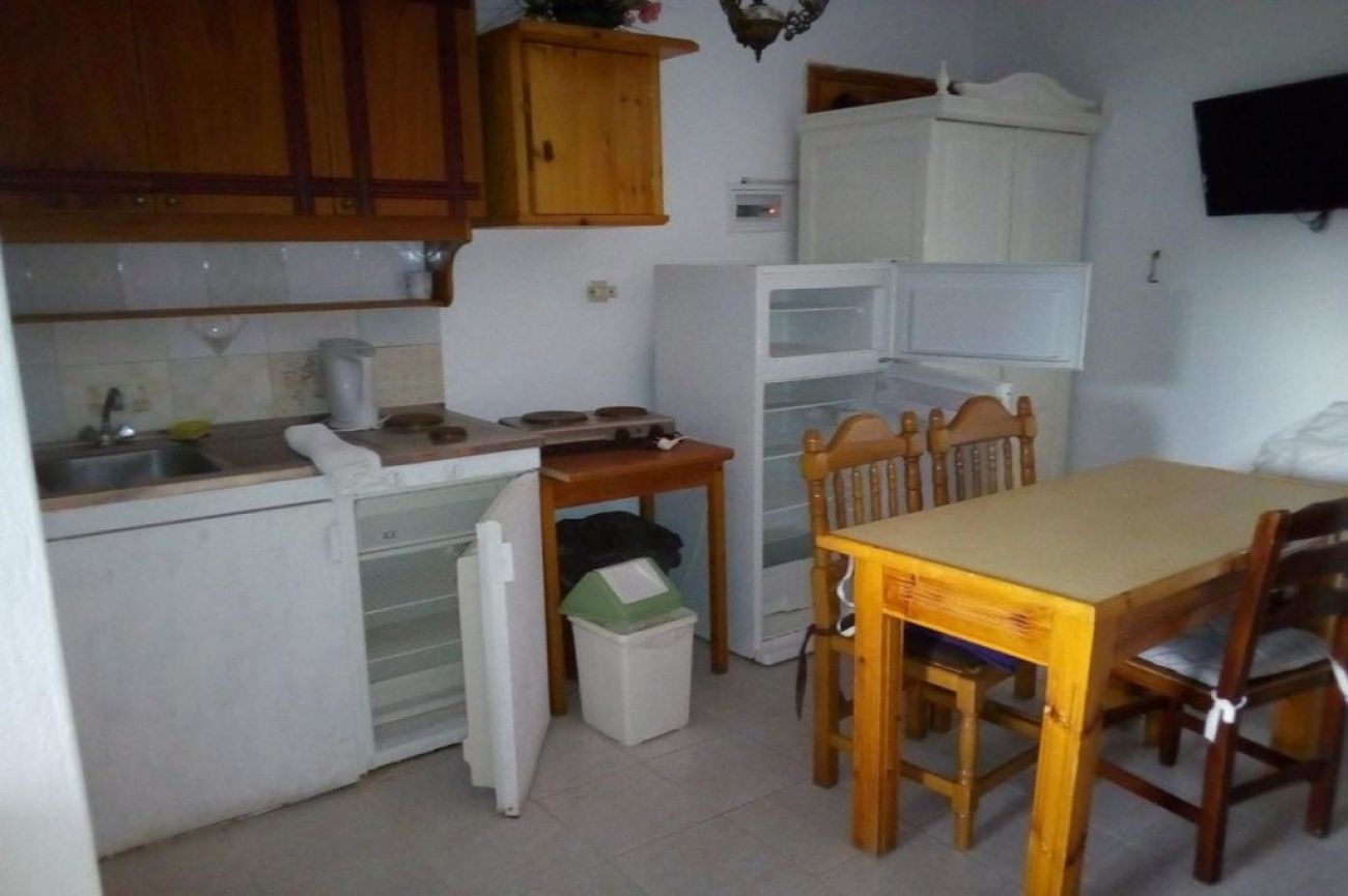Hotel Perissa 2*