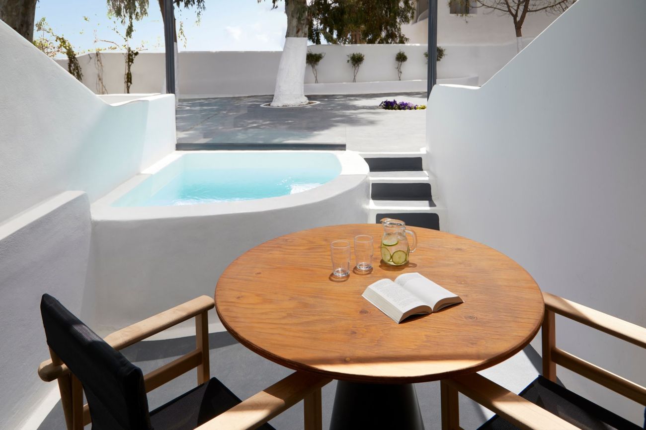 Kalisti Hotel & Suites 4*