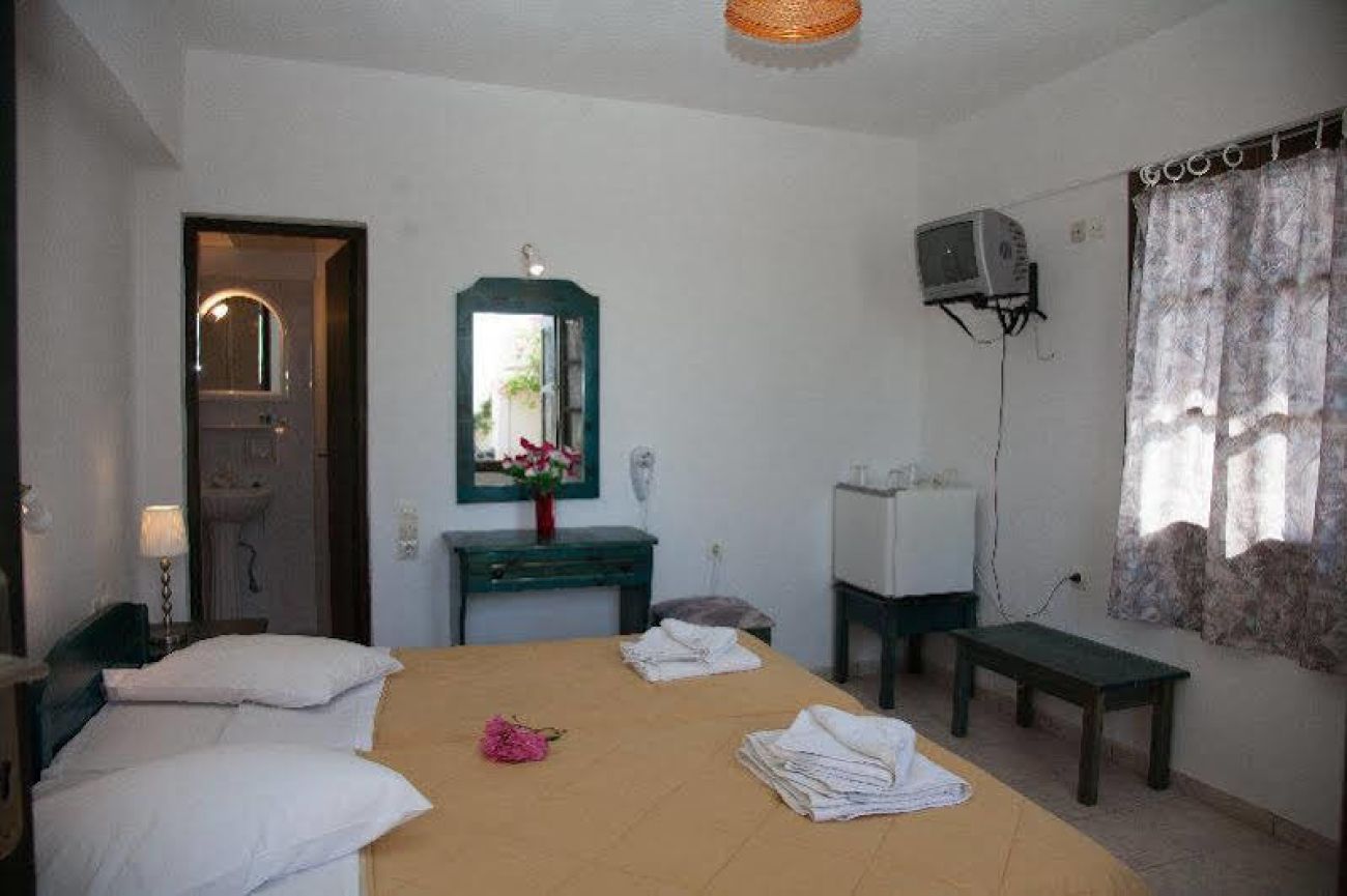 Caldera View Resort 3*