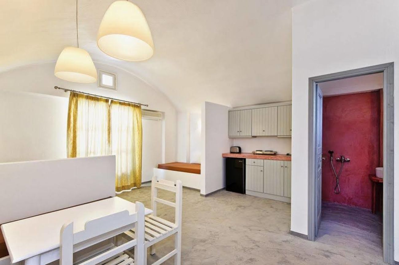 Sea View 4*