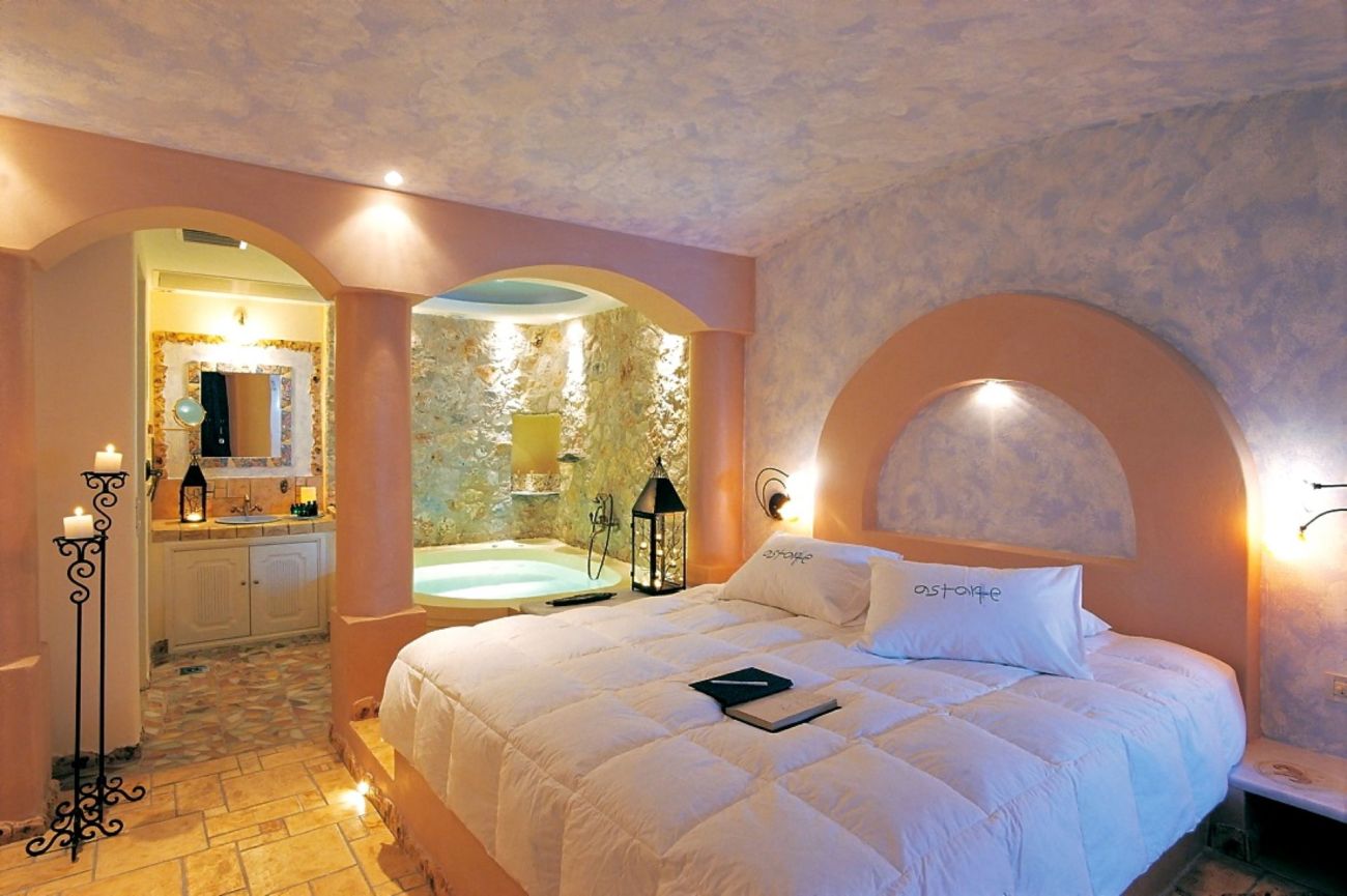 Astarte Suites Santorini 5*
