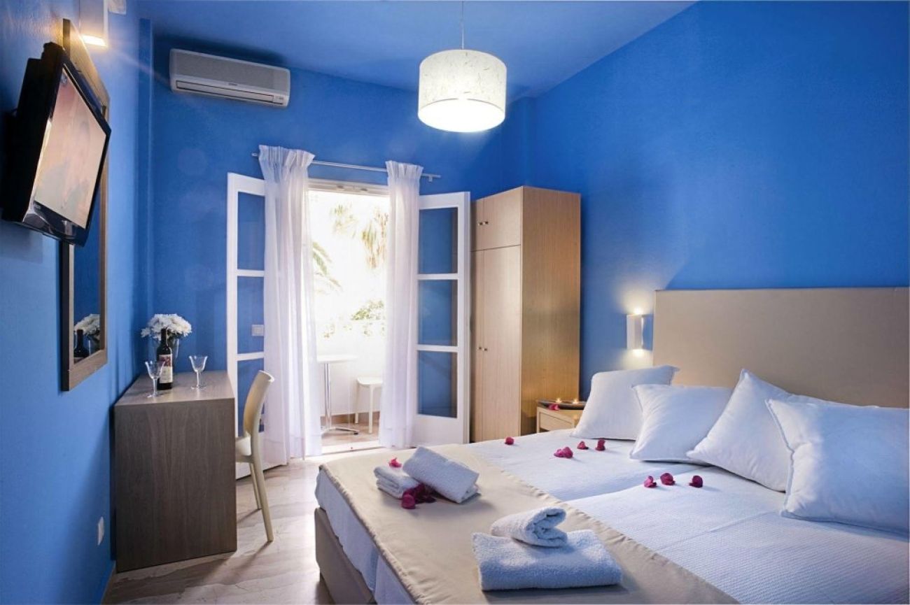 Poseidon Beach Hotel 2*