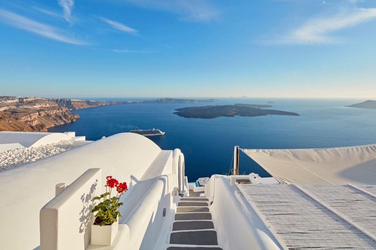 Katikies Chromata Santorini - The Leading Hotels of the World 5*
