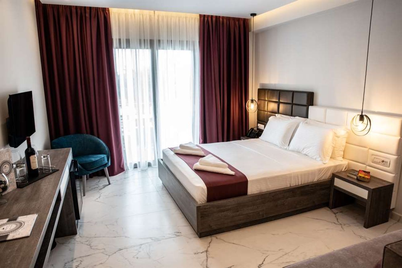 Lagaria Hotel 4*