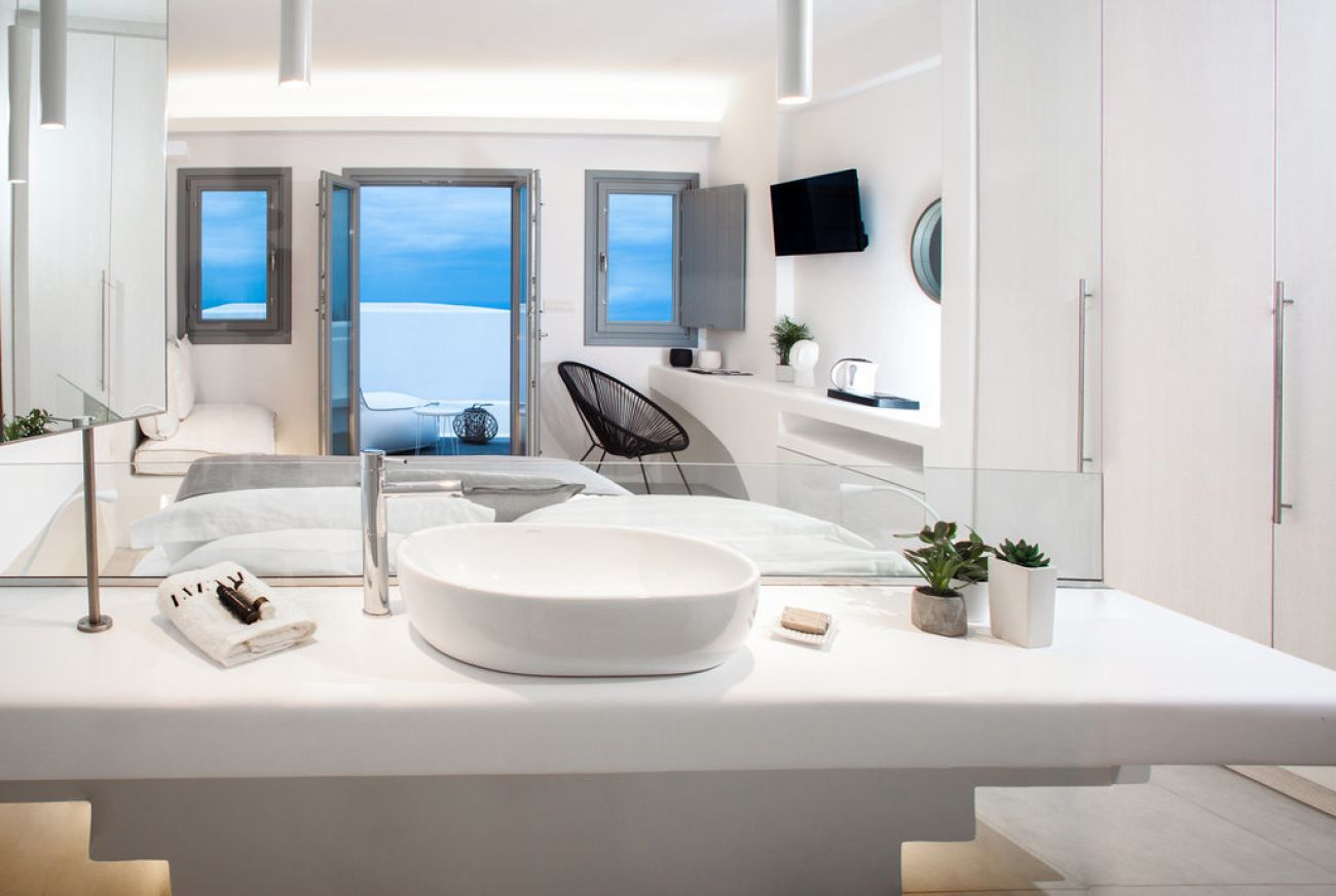 Alunia Incognito Suites 4*