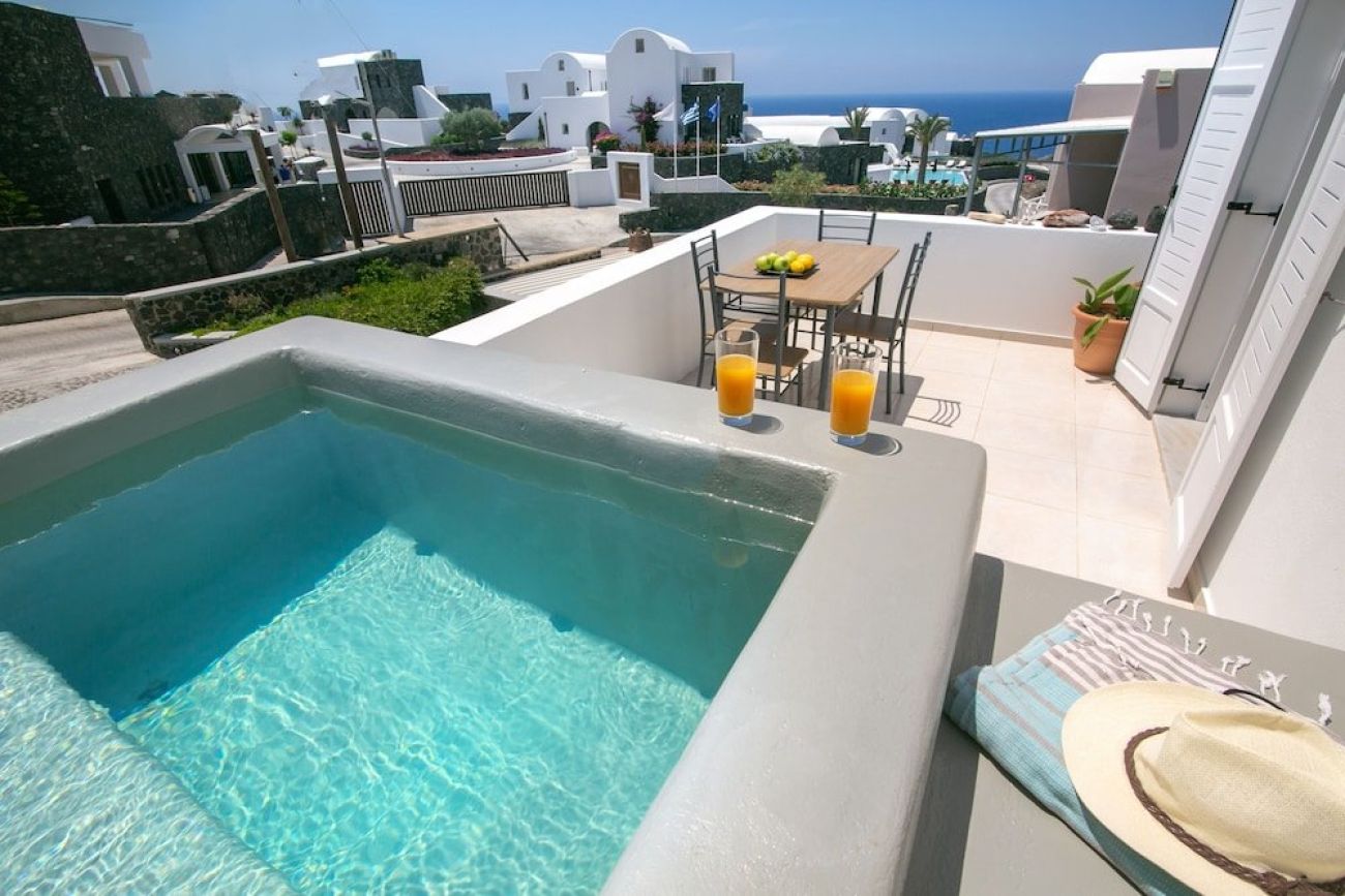 Apanomeria Boutique Residence 3*