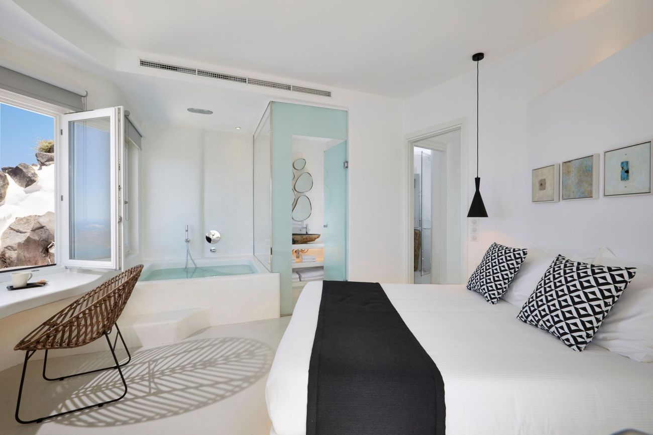 Villa Etheras Santorini 5*