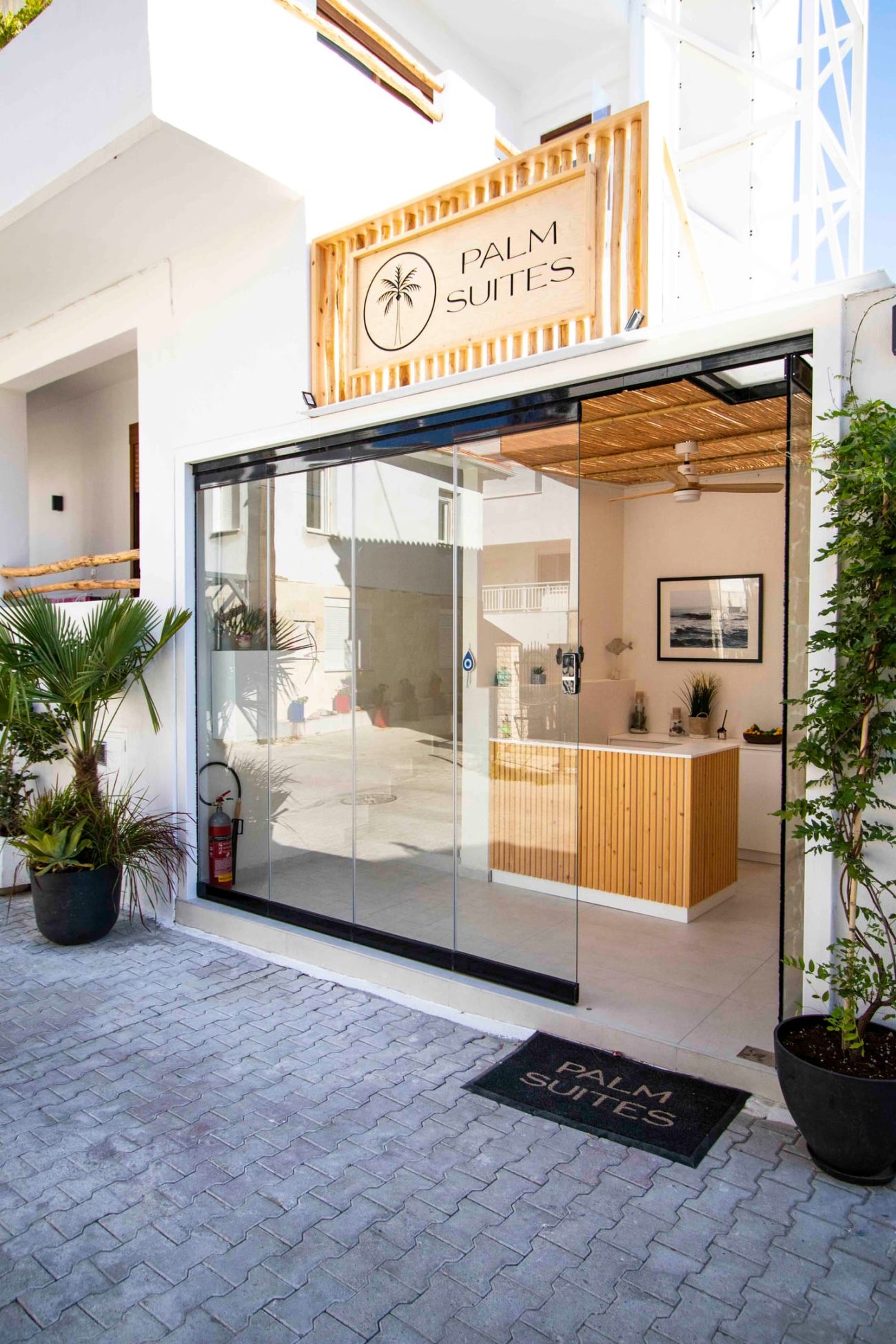 Palm Suites