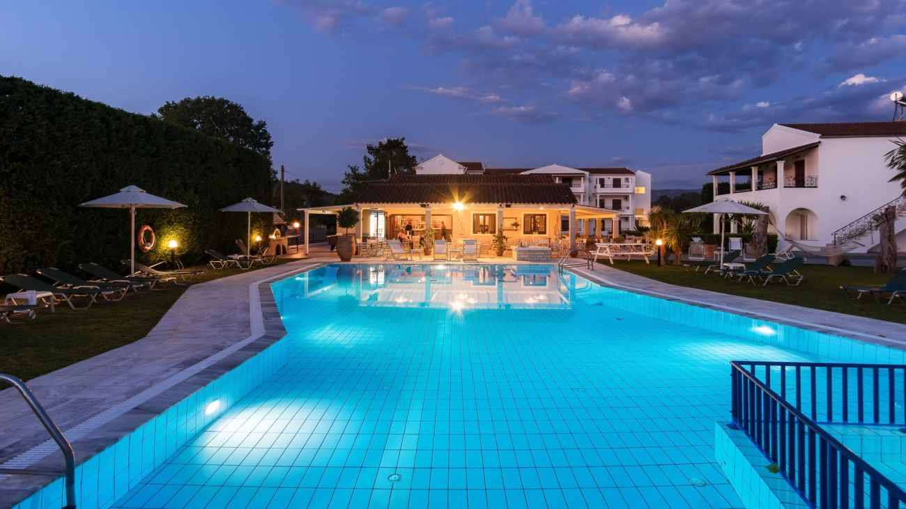 Goudelis Apartments 3*