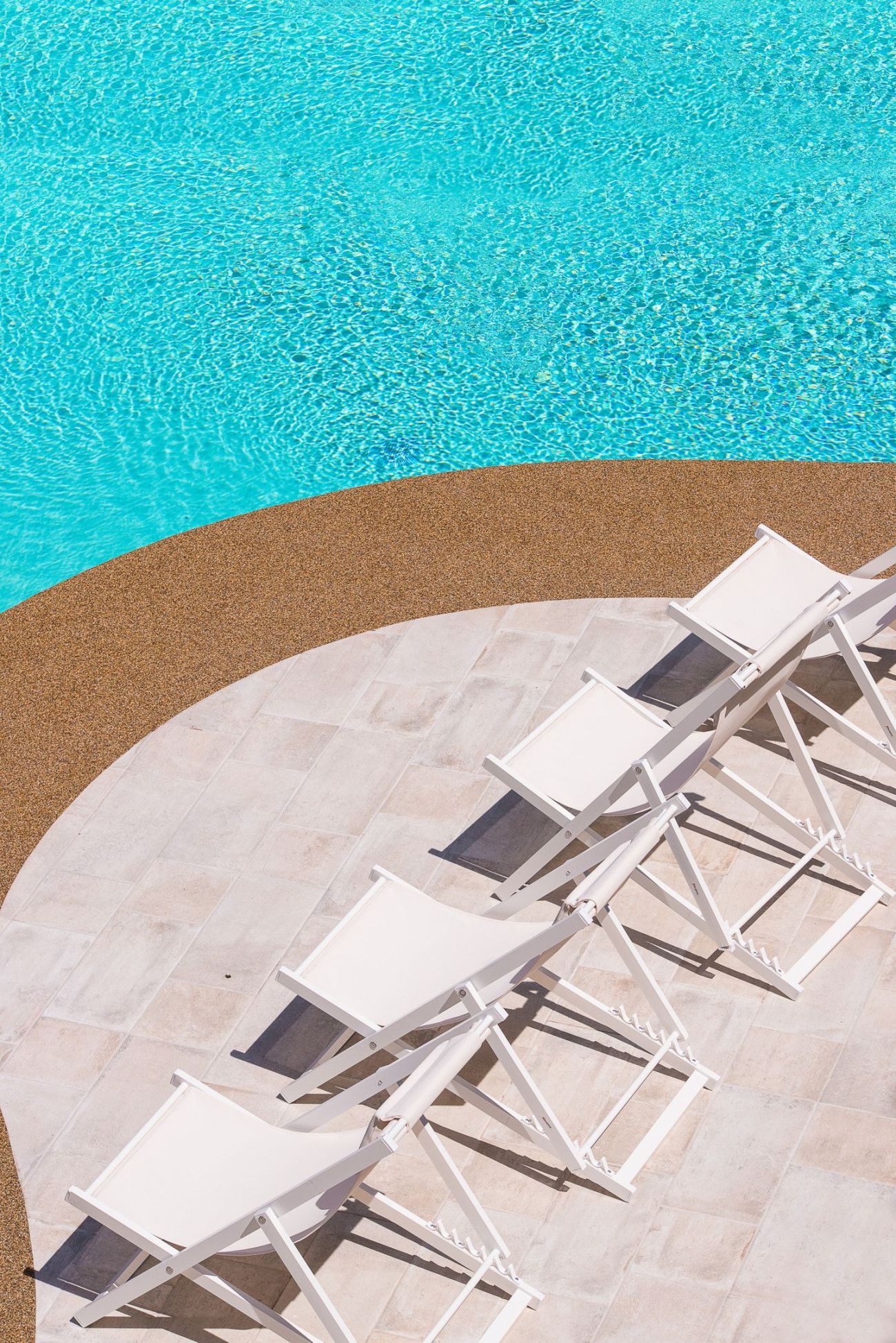 Neikos Mediterranean Luxury Suites 4*
