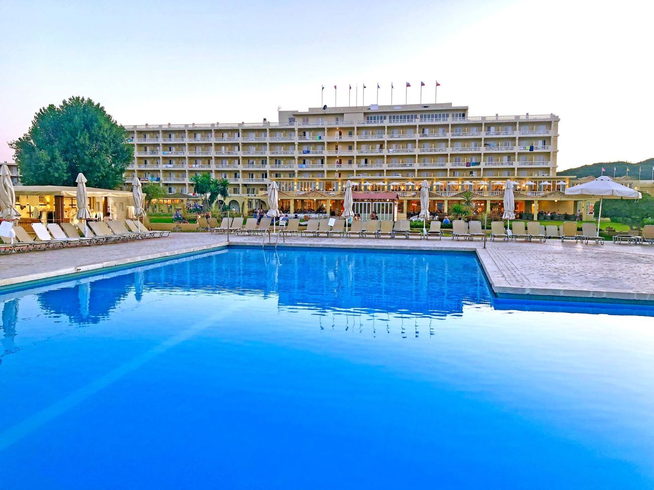 Messonghi Beach Holiday Resort 3*