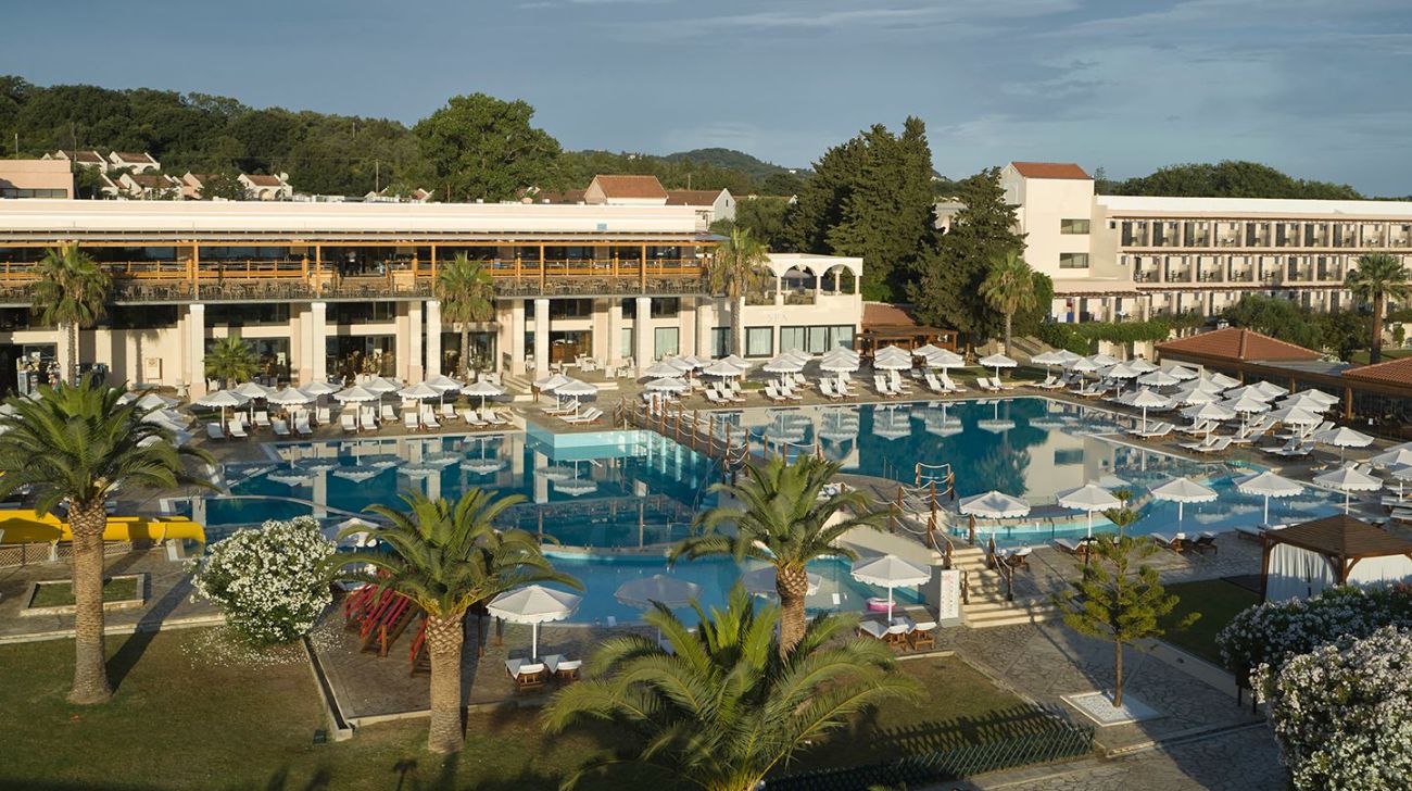 Roda Beach Resort and Spa 5*