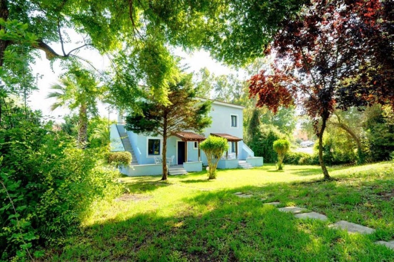 Helion Villas and Apartments 3*