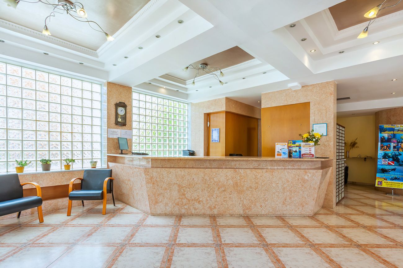 Atrium Hotel 4*