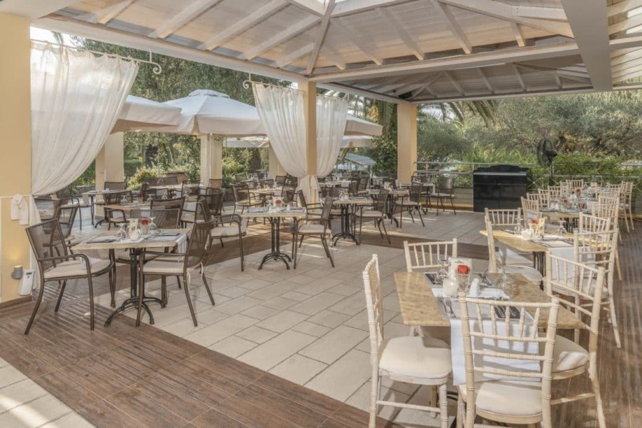 Art Hotel Debono Corfu 4*
