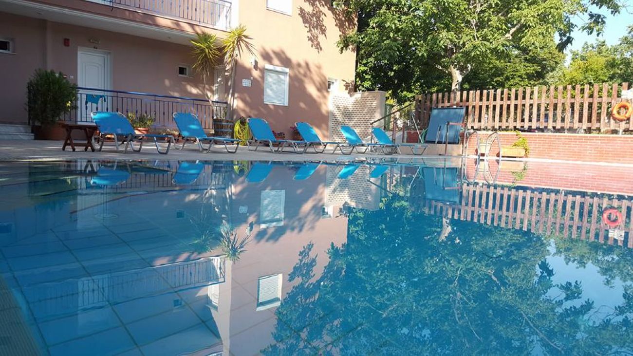 Oceanis Hotel 2*