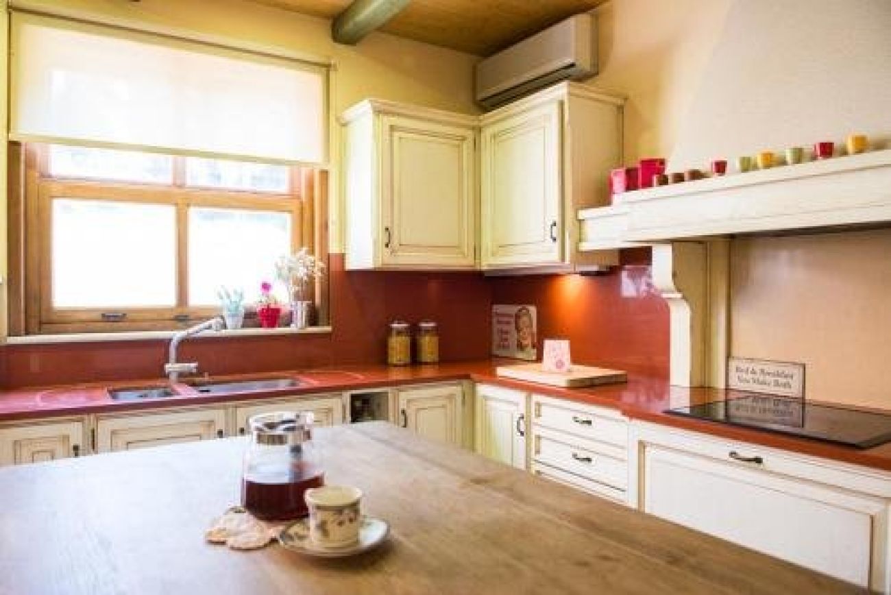 Moraitis Mansion 3*