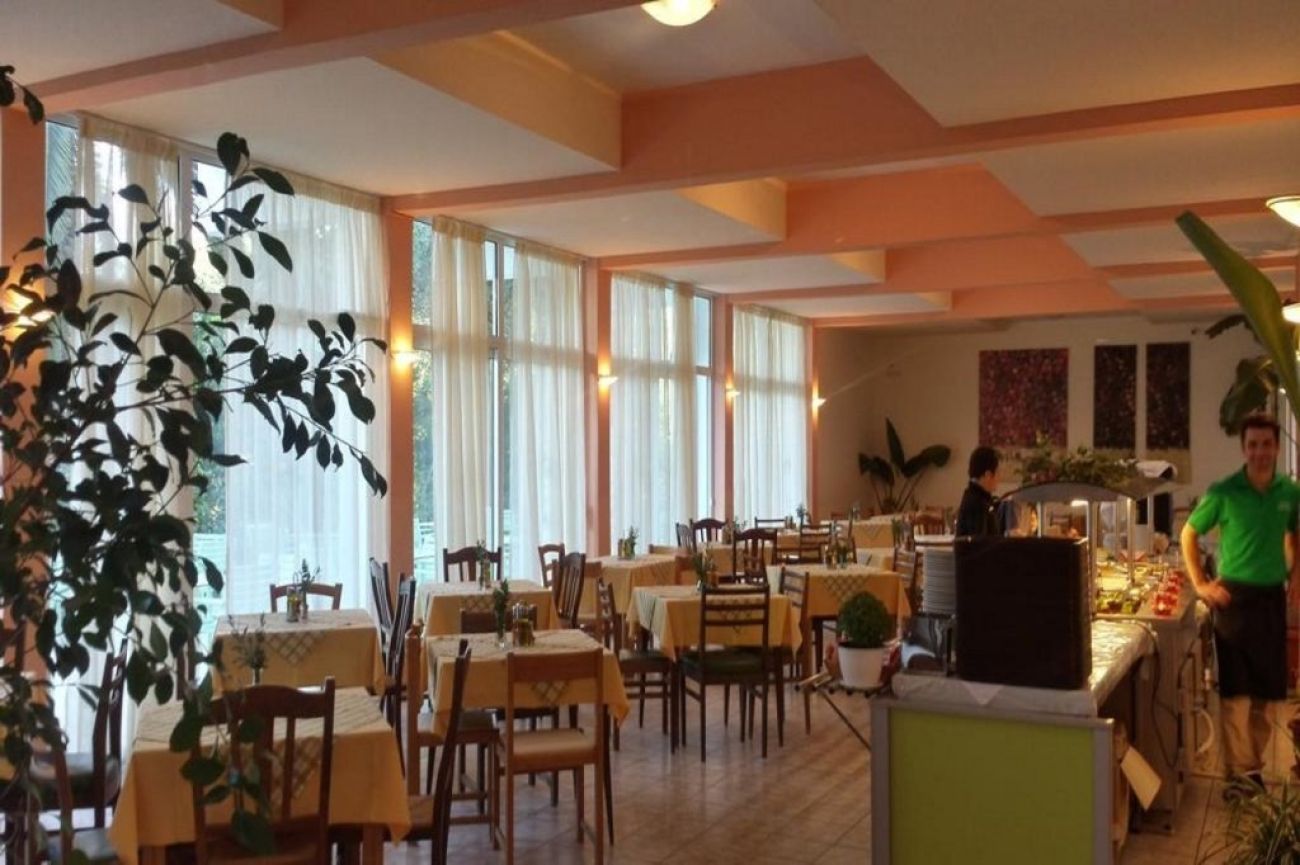 Ipsos Beach Hotel 3*