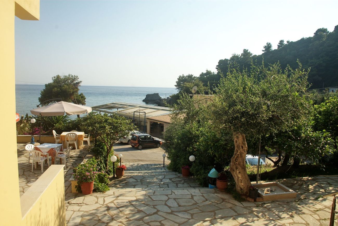 Glyfada Beach Hotel Corfu 3*
