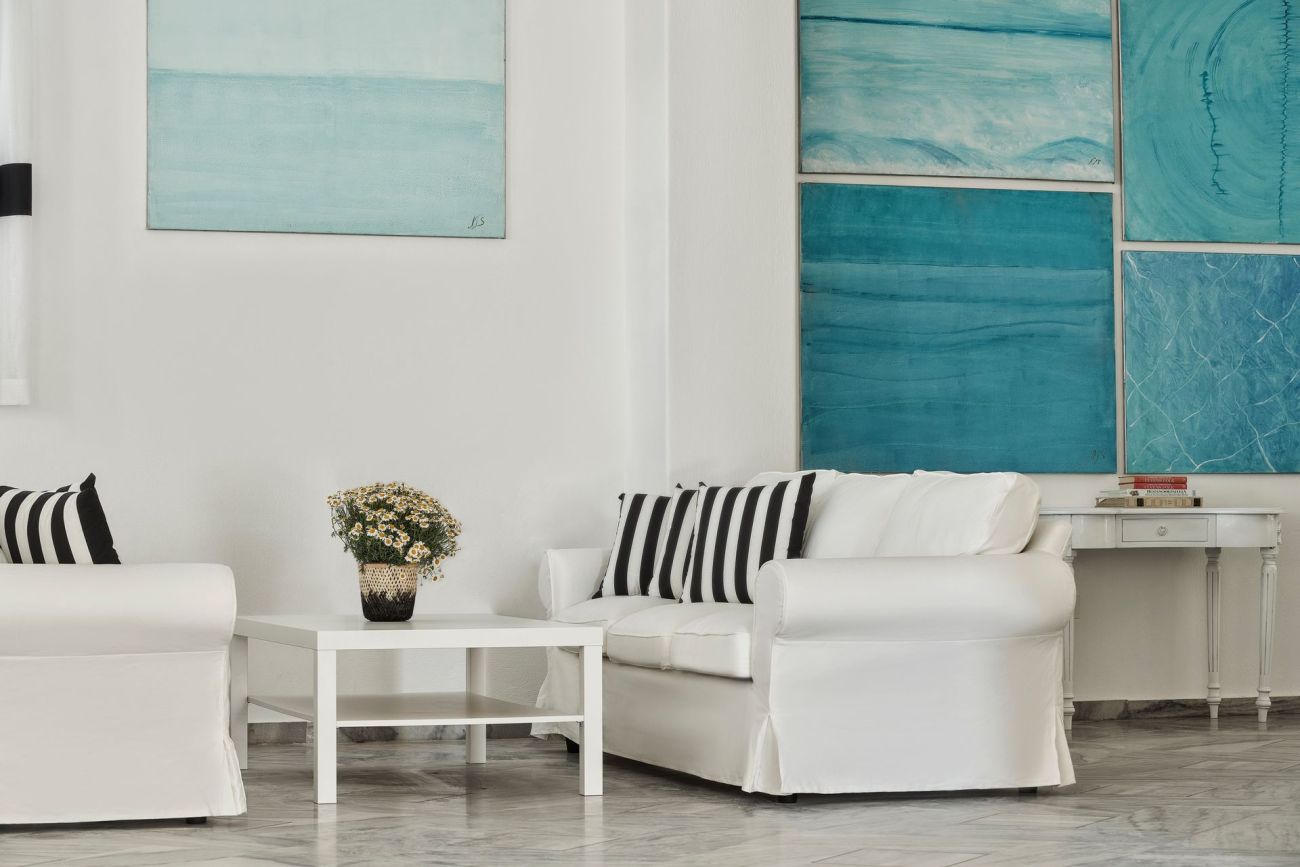 High Mill Paros 4*