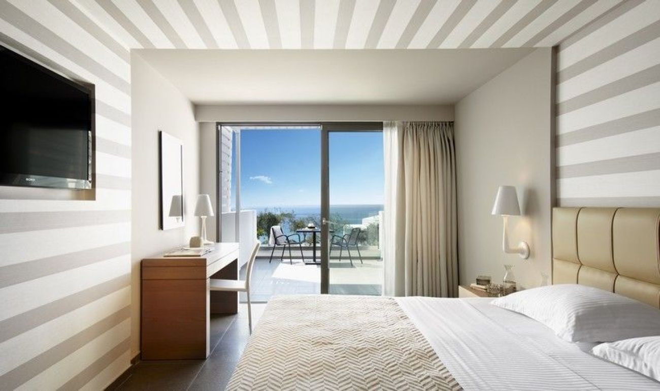 Lichnos Beach Hotel and Suites 5*