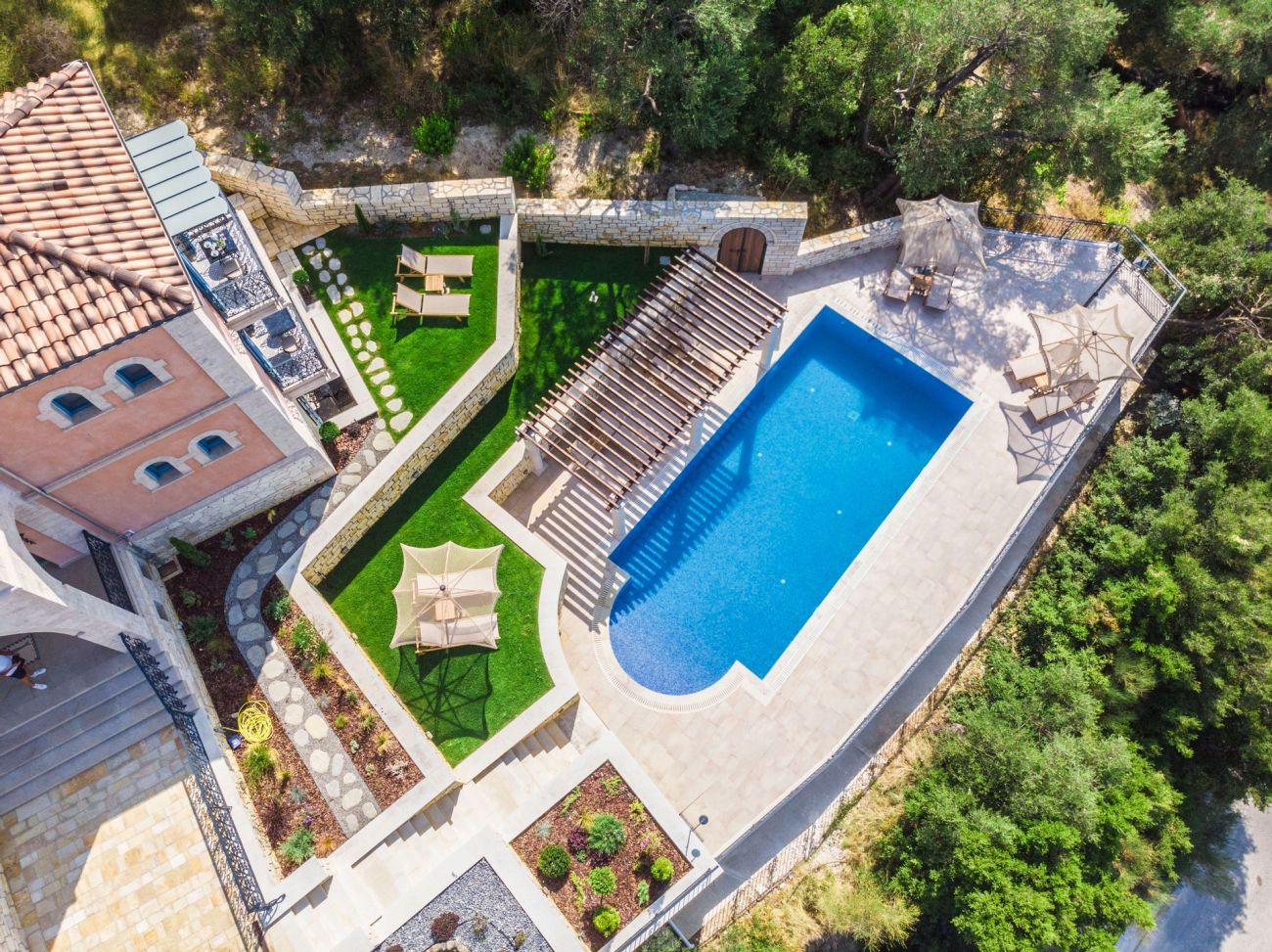 Elysium Living Parga
