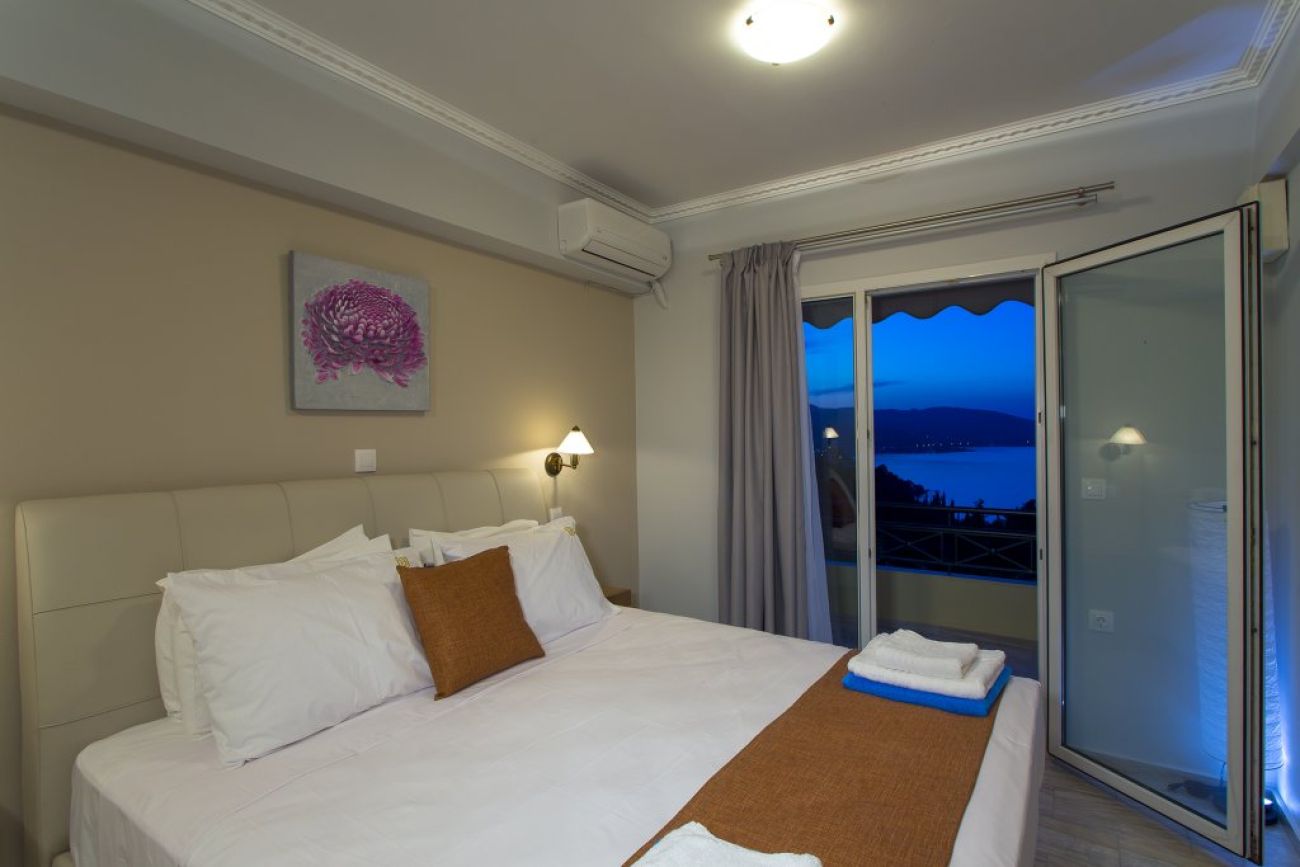 Aliki Hotel 4*
