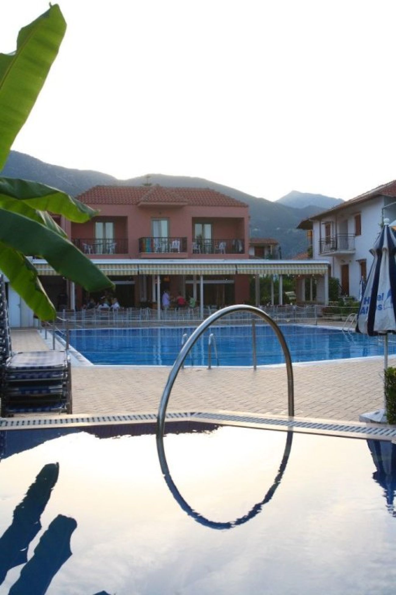 Athos Hotel 2*