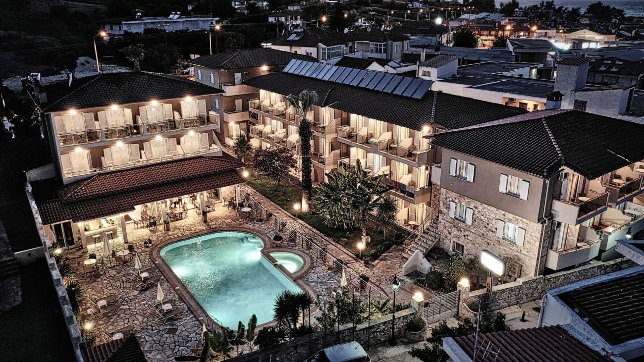 Sarantis Hotel 3*