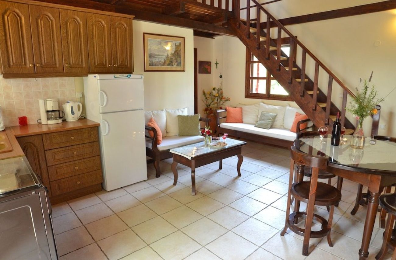 Traditional Villas Therianos 3*