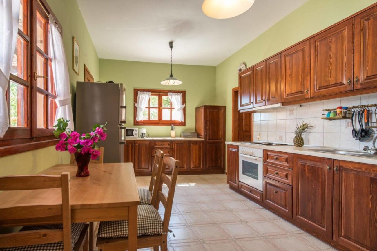 Villa Eora 3*