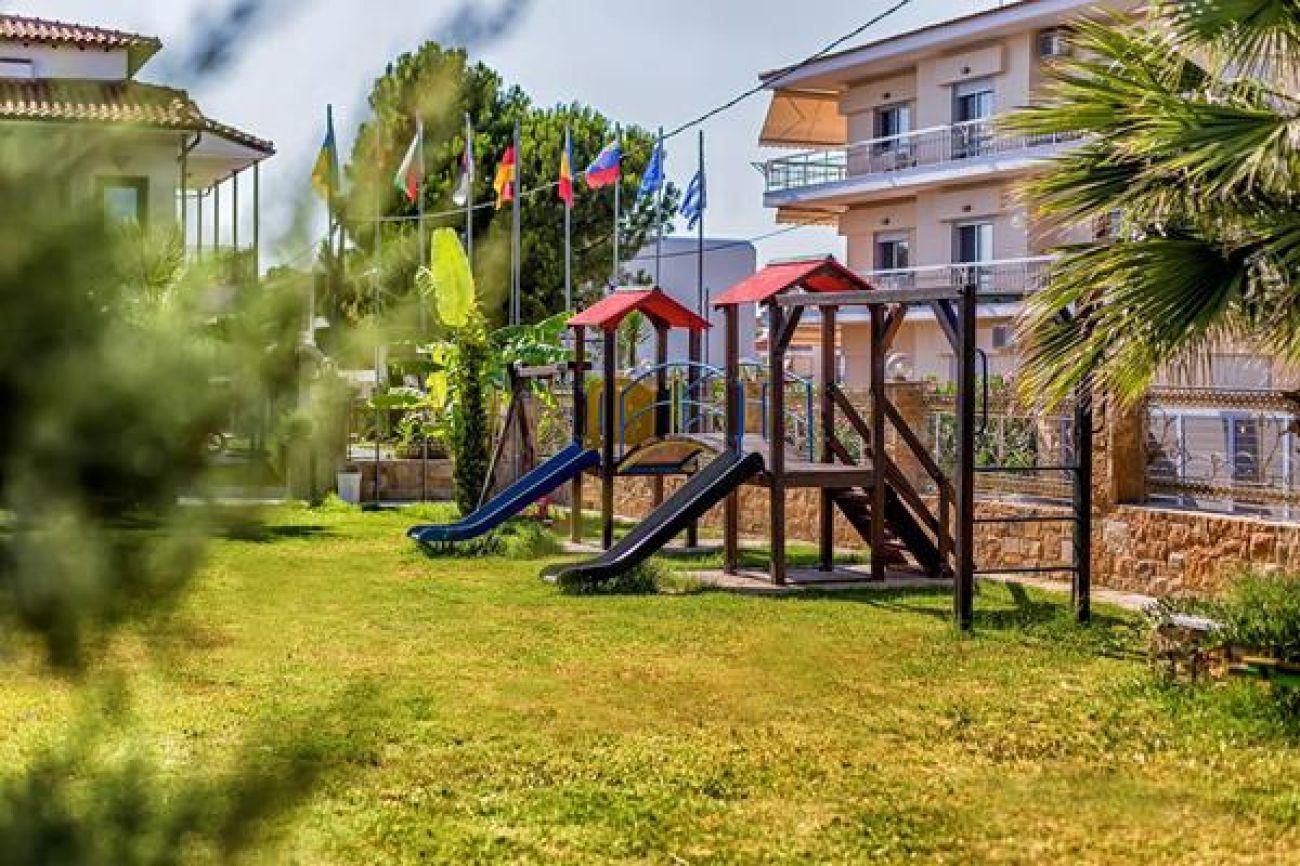 Greek Pride Hotel & Apartments 4*