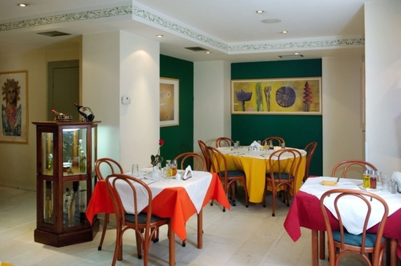 Modern Revival Luxury Hotel 4*