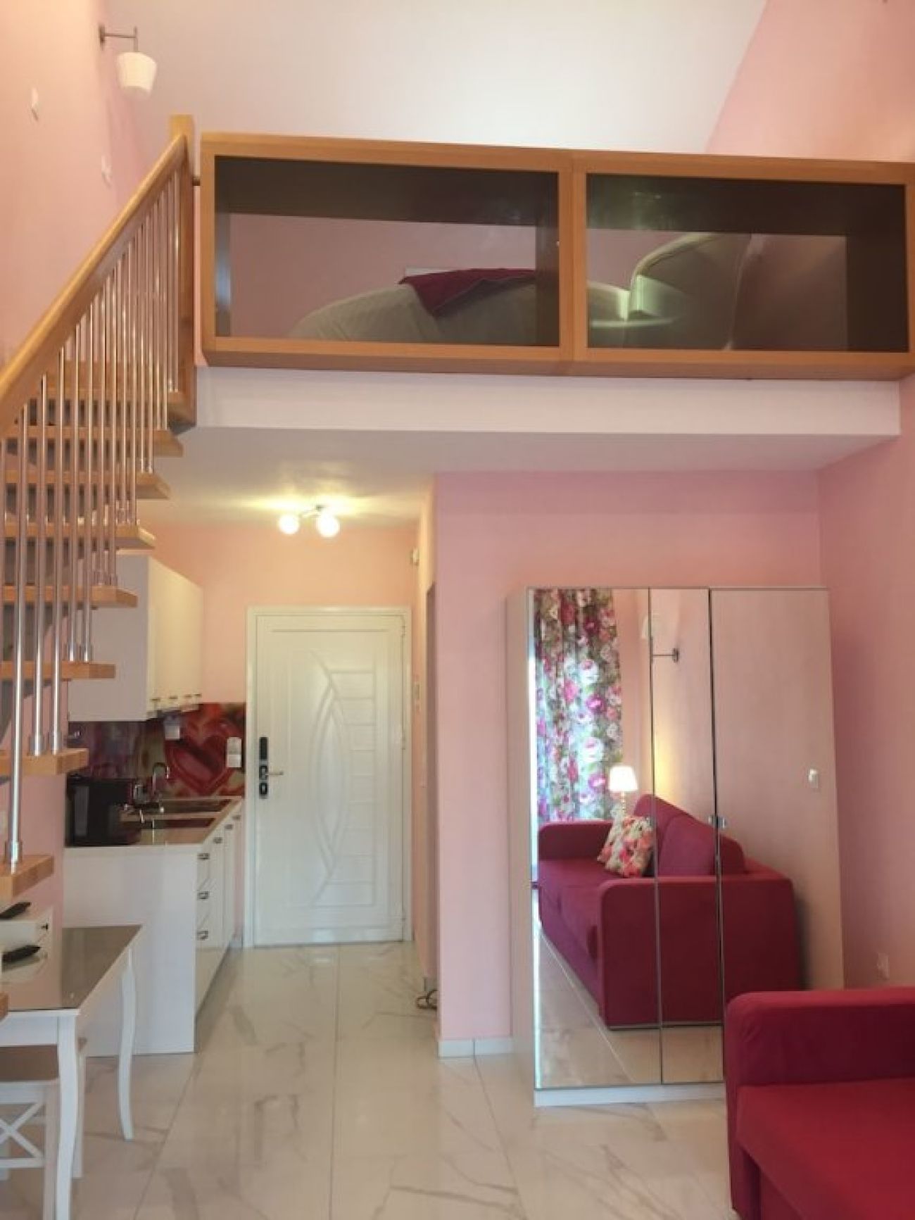 Dream Boutique Apartments 3*