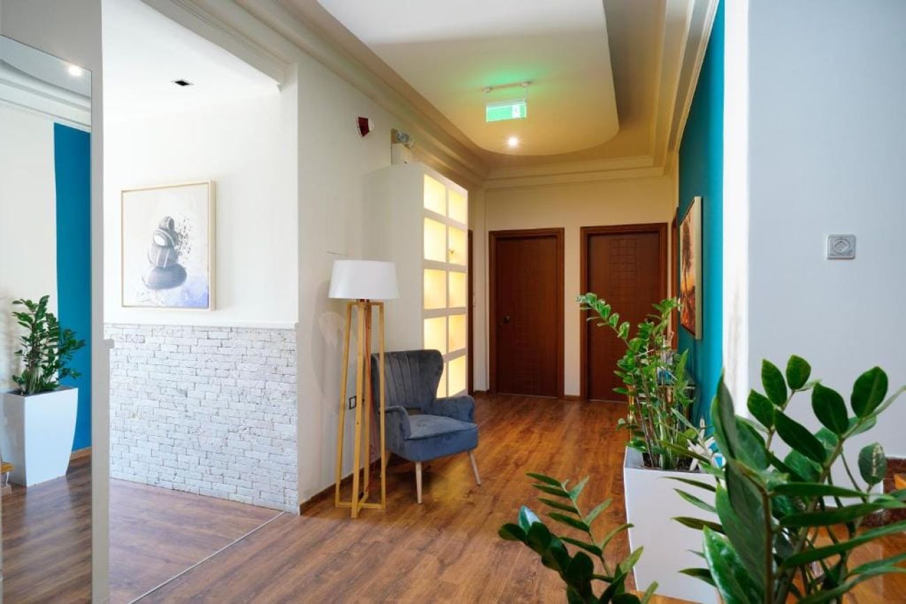 Kamelia & Semeli Hotel 2*