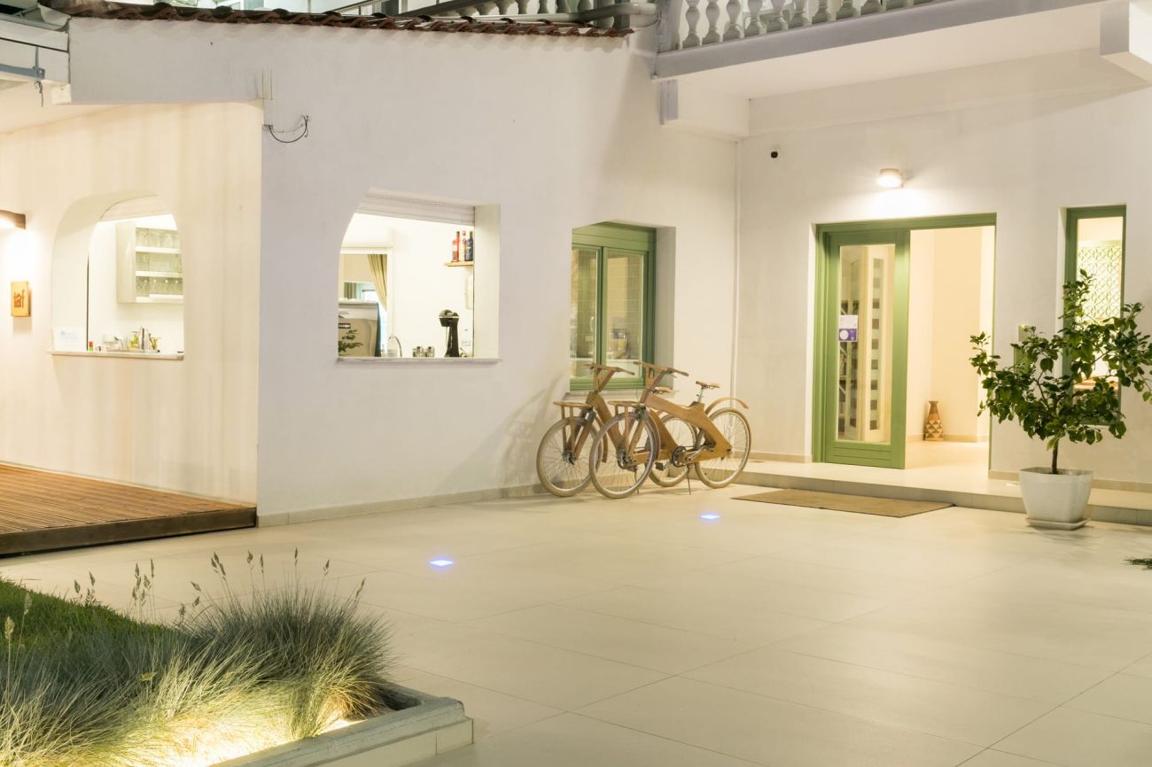 Elektra Comfort Hotel 3*