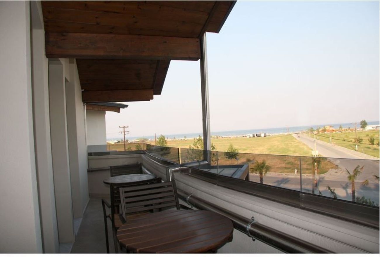 Cosmopolitan Hotel & Spa 4*