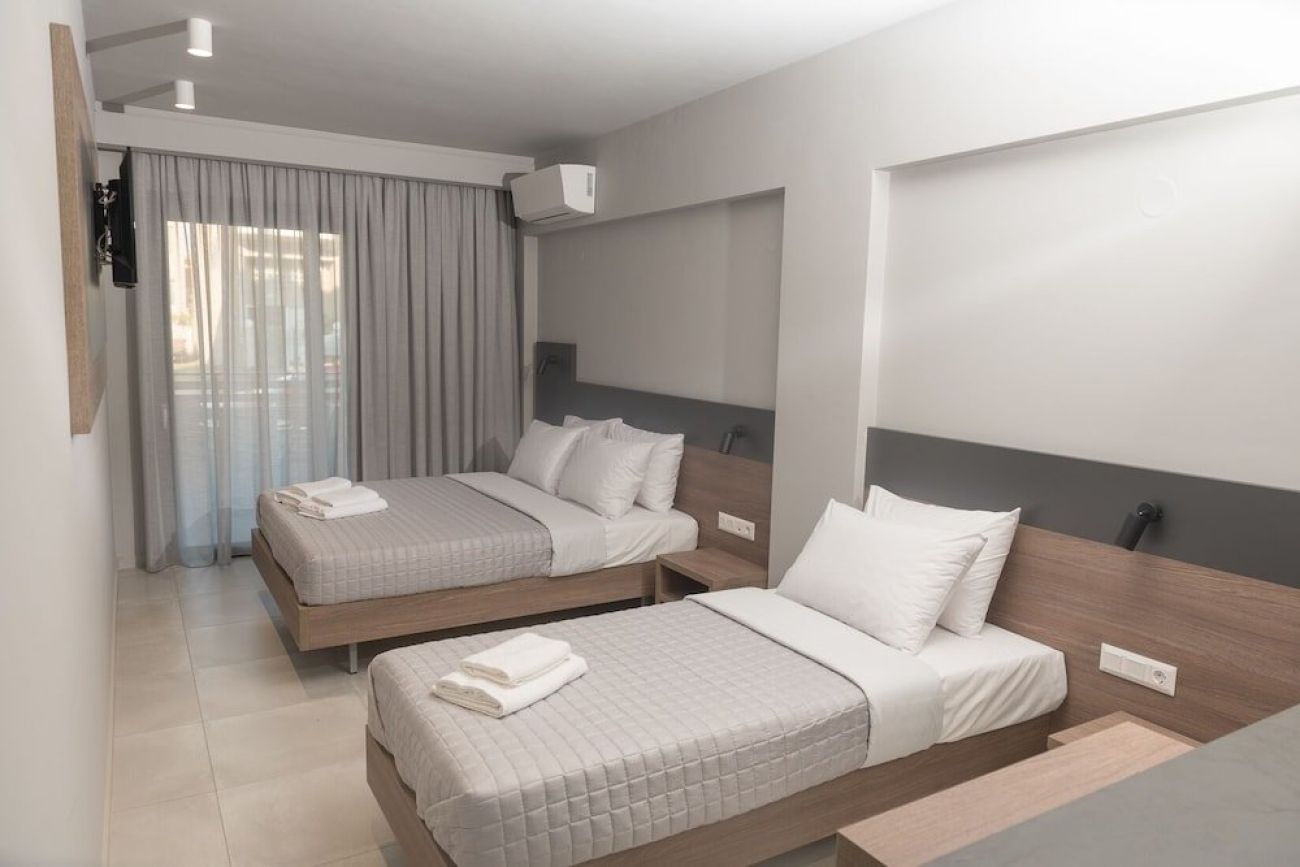 Elizabeth Queen Luxuxy Rooms 3*