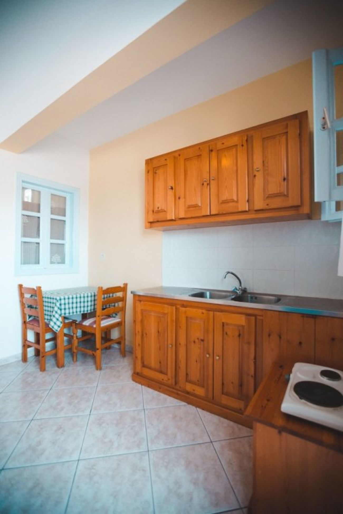 Artemis Village 3*